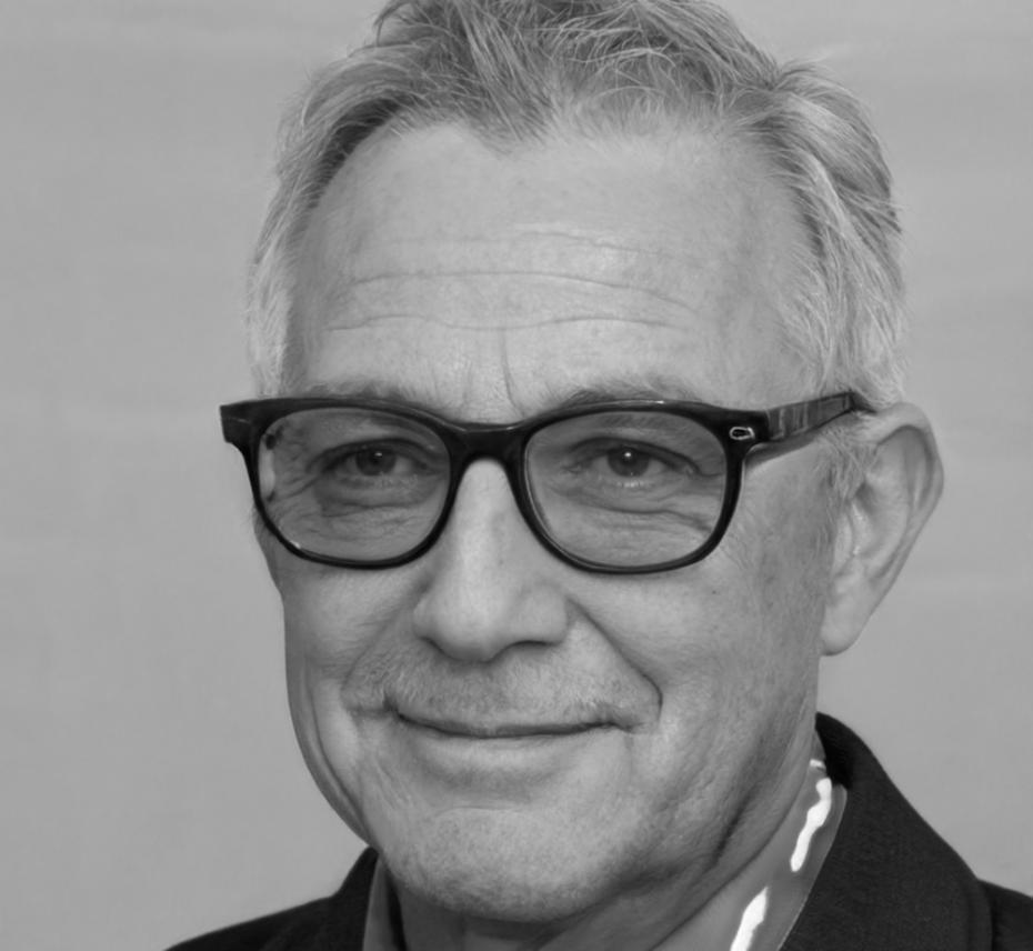 Данияр Омаров